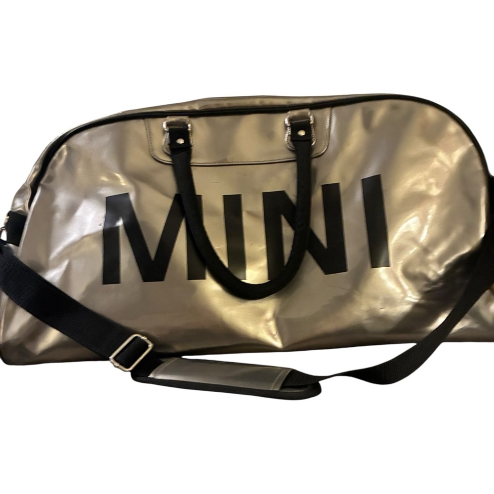 ✨ Rare Authentic MINI Silver Duffle Bag ✨ - Picture 2 of 6